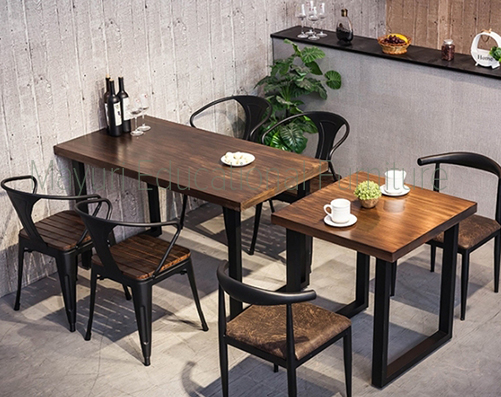 Cafe Table